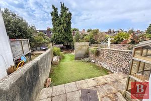 Sandgate Road
